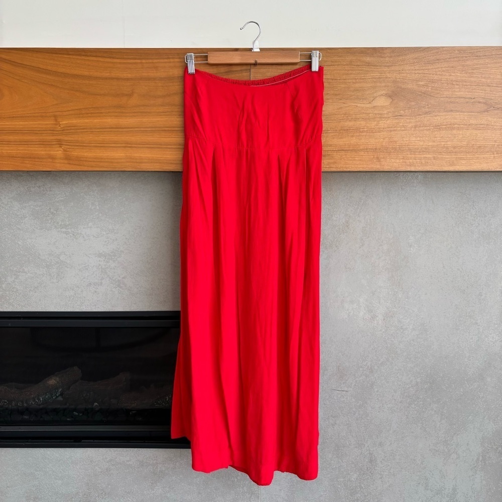 NWT S/W/F Strapless Wide Leg Red Jumpsuits, Size M